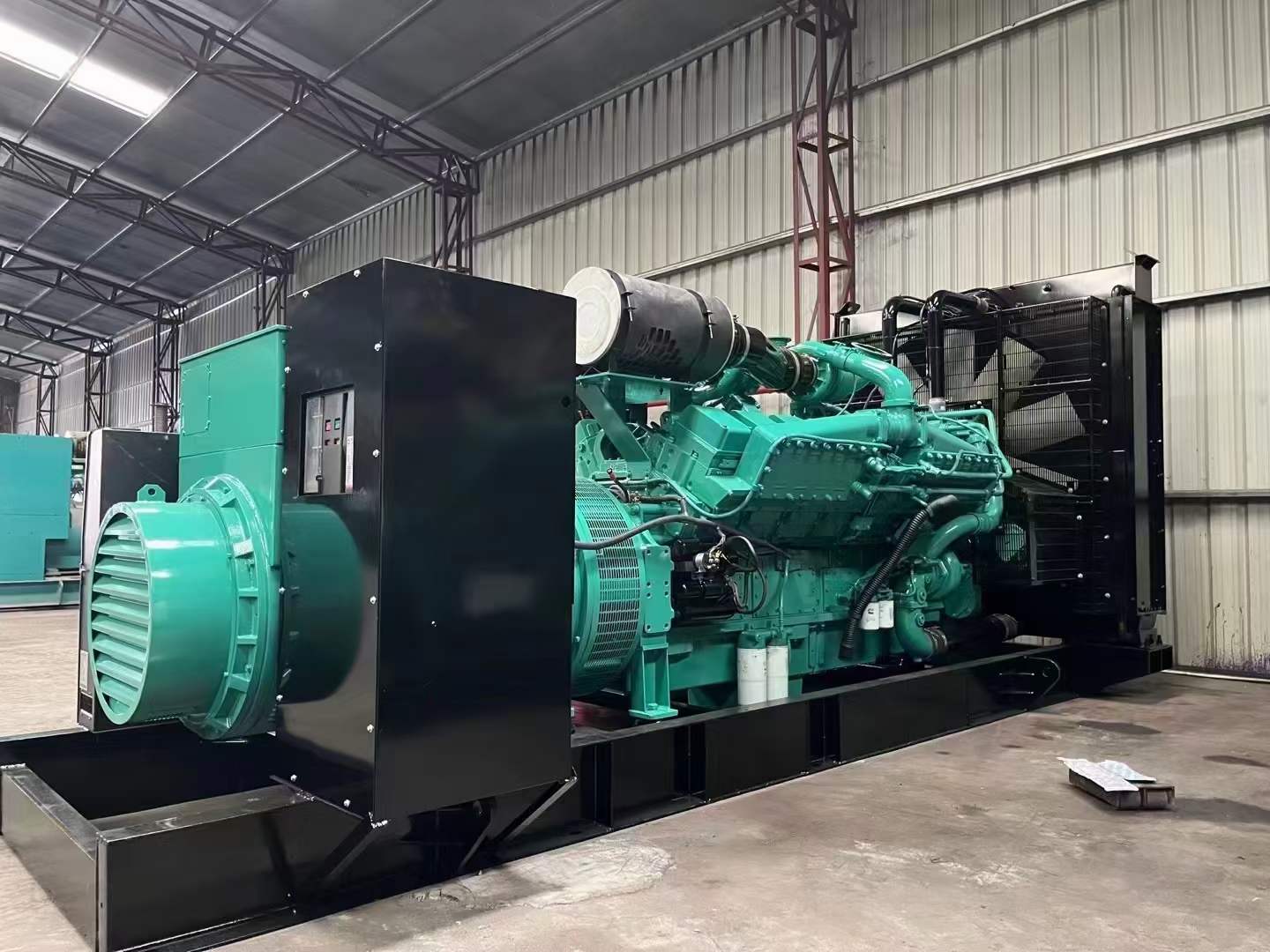 乡宁如何降低 800kW 柴油发电机输出电流的波动？