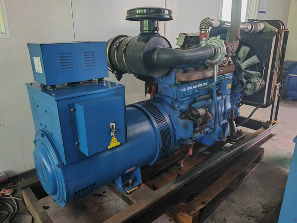 乡宁100kW柴油发电机组使用多级机油有哪些优缺点？